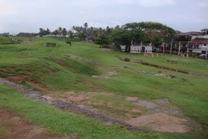 i was seriously obsessed with these hills. galle, sri lanka. september 2015.
