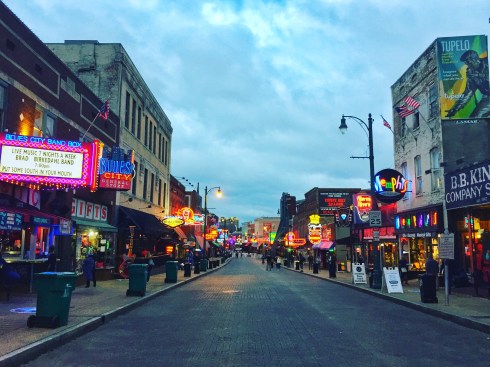 2017-11-01 18.03.56-1